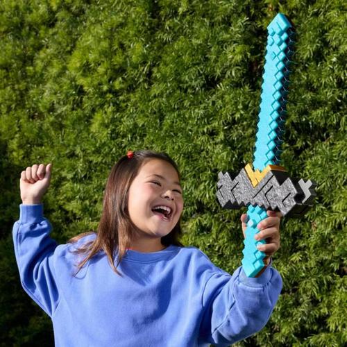 Minecraft Click and Switch Sword and Pickaxe 2-in-1 Role-Play