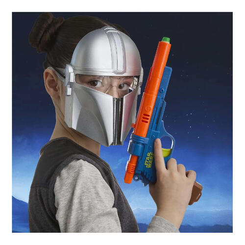 Star Wars Nerf GlowStrike The Mandalorian Mask & Blaster Set