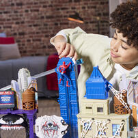 Marvel Spider-Man VesolidmVersus Web Slinging City Playset