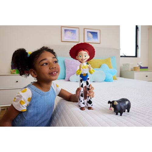 Toy Story 5 12" Critter Talk Jessie Action Figure
