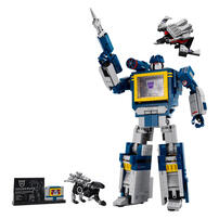 LEGO Icons Transformers: Soundwave 10358