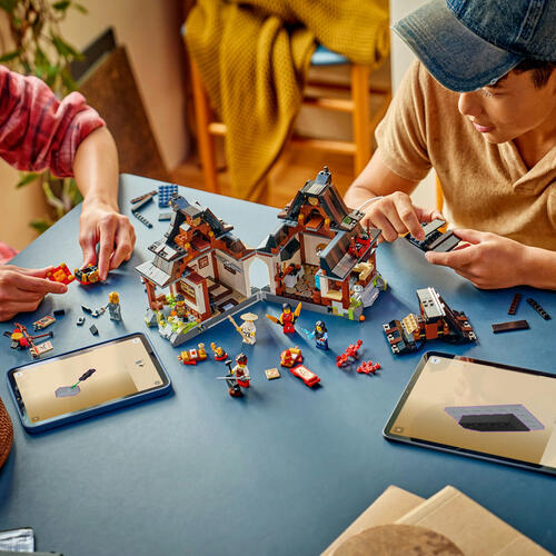 LEGO NINJAGO Four Weapons Blacksmith 15th Anniversary 71858