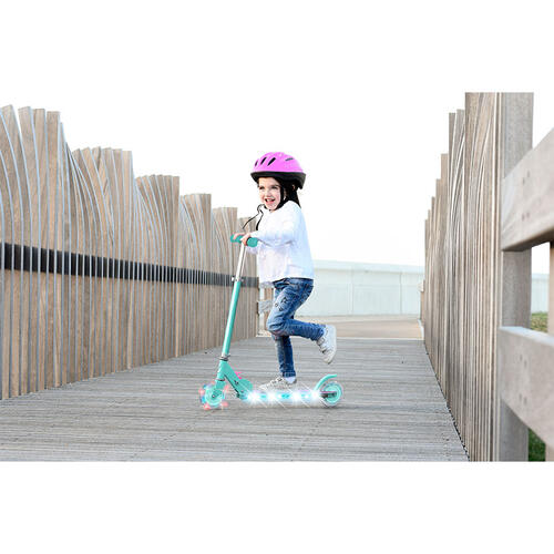 Evo Light Up Scooter Pink