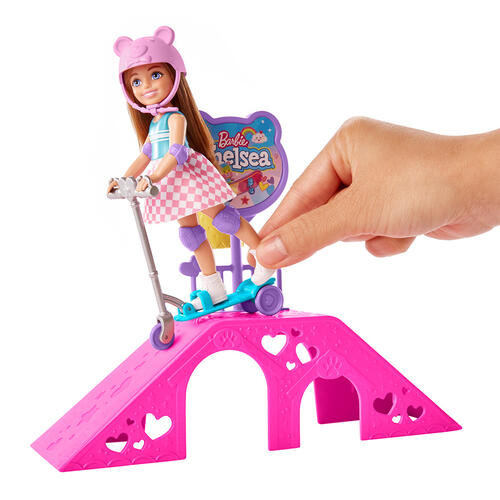 Barbie Chelsea Skatepark Playset
