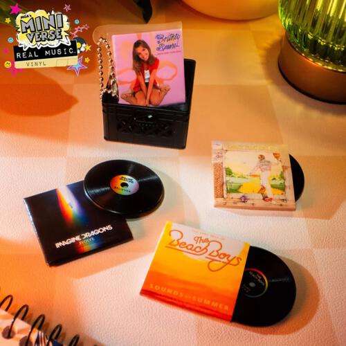 (Pre-order) MGA's Miniverse Real Music Vinyl - Mini Playable Vinyl Records - Assorted (Estimated August 2026)