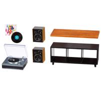 (Pre-order) MGA's Miniverse Real Vinyl Playable Music Record Player w/ Beethoven (Estimated August 2026)