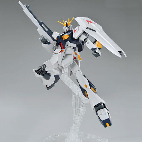 Bandai Entry Grade 1/144 Nu Gundam