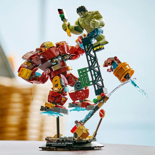 LEGO Marvel Epic Battle: Hulkbuster vs. The Hulk