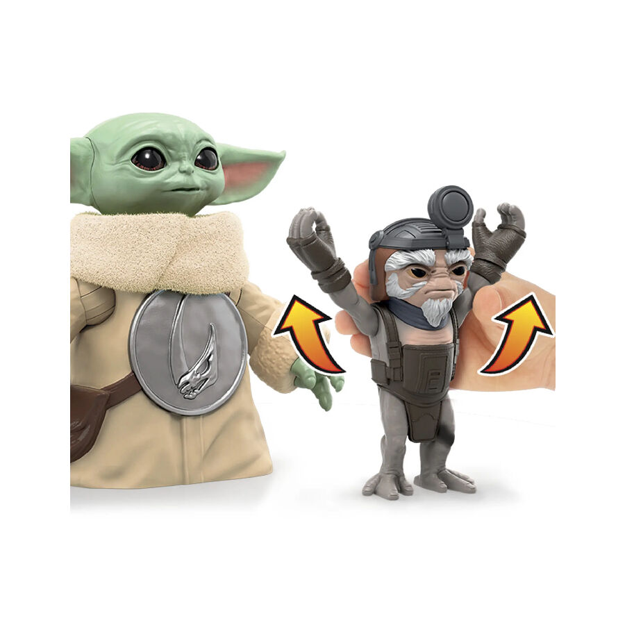 Star Wars The Mandalorian and Grogu Huggin Grogu | Toys”R”Us