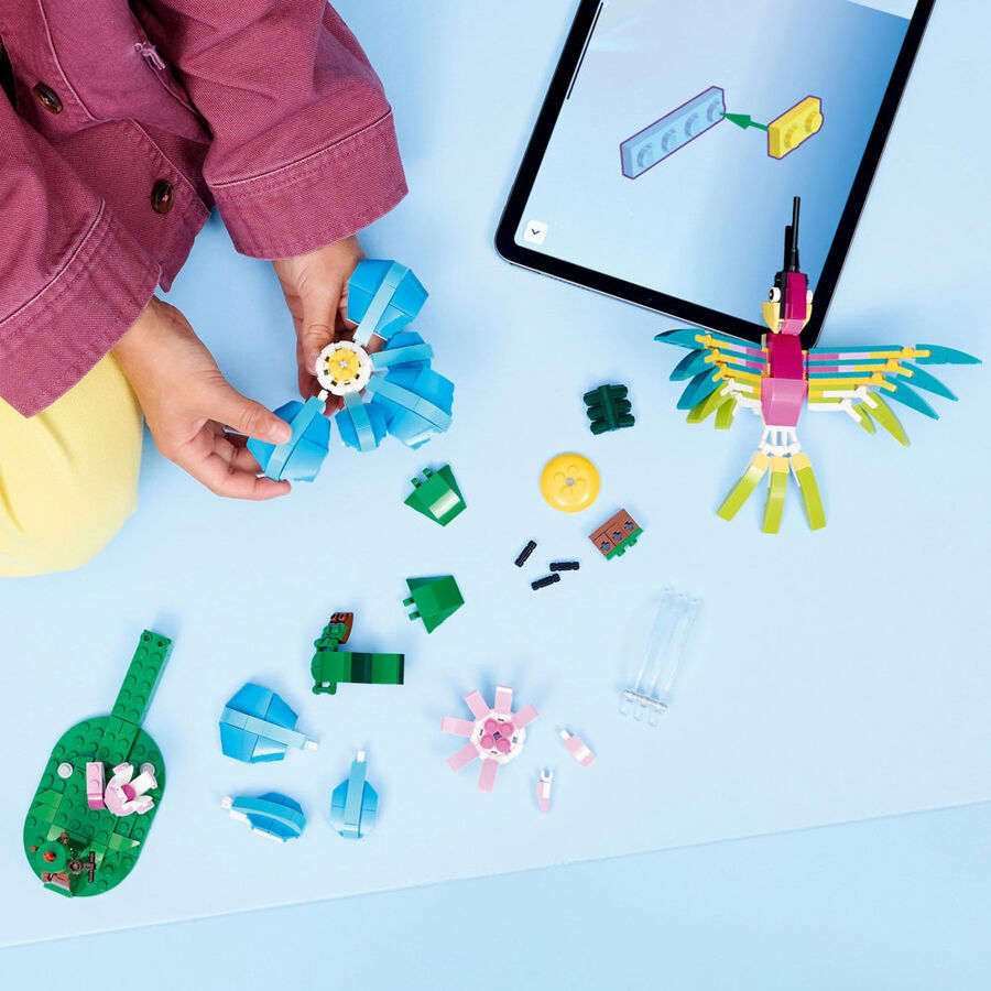 LEGO Creator Wild Animals: Colorful Hummingbird 31384 | Toys”R”Us