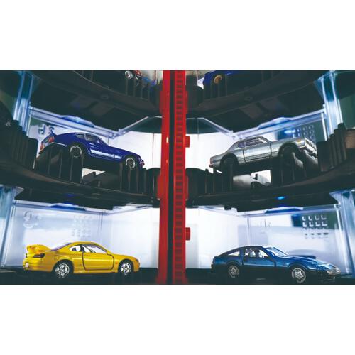 (Pre-order) Tomica+ Automated Tomica Parking With Showroom (Expected End September 2026)