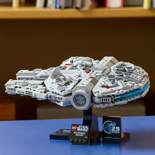 LEGO Star Wars  Millennium Falcon 75375