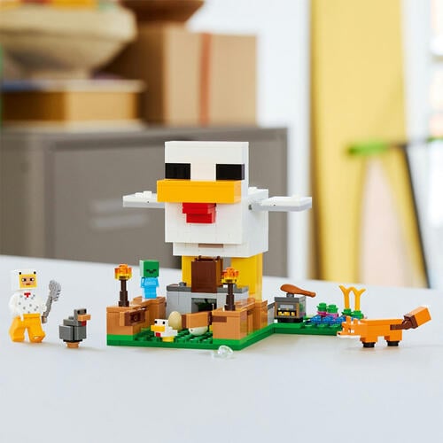 LEGO Minecraft Chicken Farm 21585