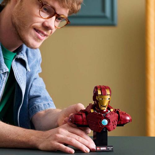 LEGO Super Heroes Iron Man MK4 Bust 76327