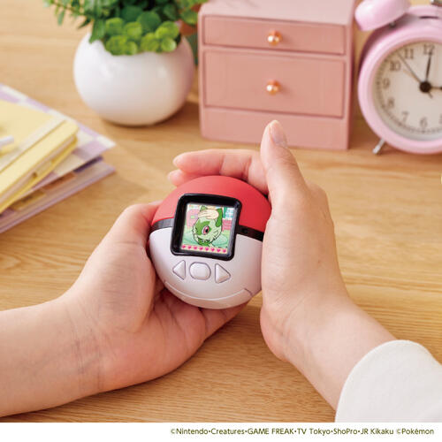 (Pre-Order) Takara Tomy Pok&eacute;mon Friends Pok&eacute; Ball (Estimated Early April 2026)