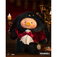 Lulu The Piggy Vinyl Face Plush Keychain (Magician Bunny LuLu Version)