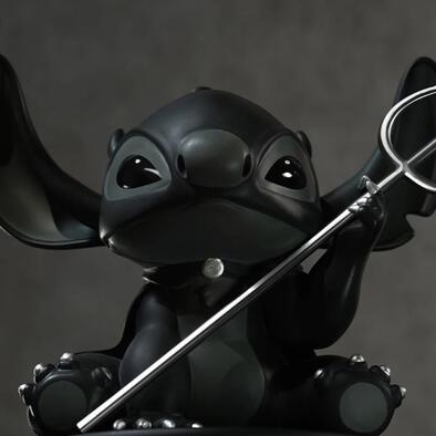 Soap Studio Prank Stitch Statue