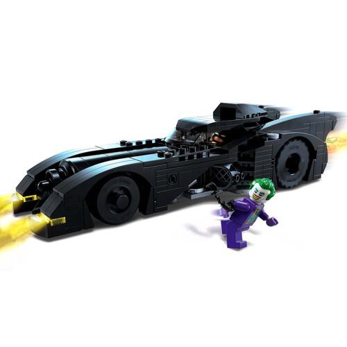 LEGO DC Super Heroes Batmobile Batman vs. The Joker Chase 76224