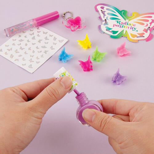 Make It Real Butterfly Dreams Cosmetic Set