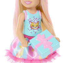 Barbie Family Chelsea Birthday (Blonde)