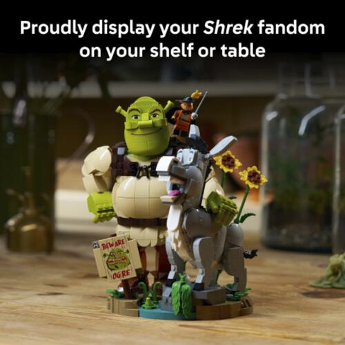 (Pre-order) Shrek Shrek, Donkey & Puss in Boots (Estimated Early June 2026)