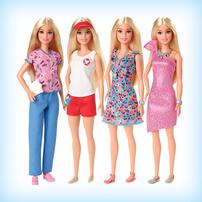 Barbie Closet Doll And Playset
