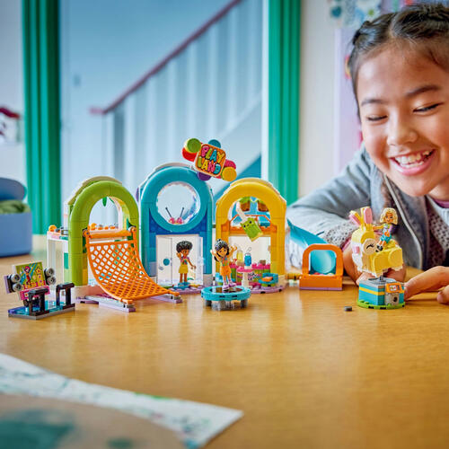 LEGO Friends Fun Indoor Playground 42686