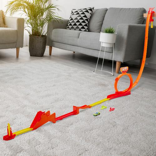 Hotwheels Hot Ones Gravity Drop