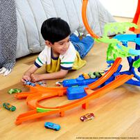 Hot Wheels Stunt Tracks Mid Air Crash