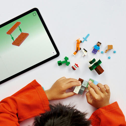 LEGO Minecraft Steve&rsquo;s Taiga Adventure 21583